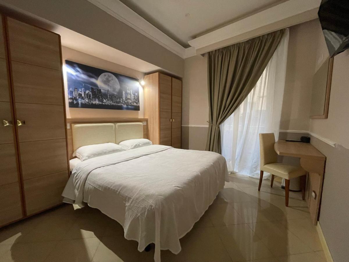 Spqr Suite Rome Exterior photo