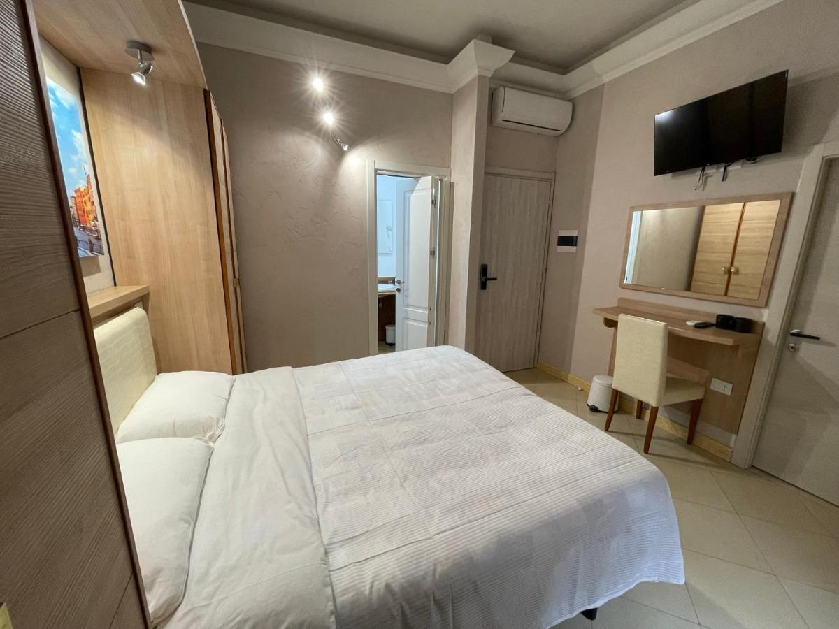 Spqr Suite Rome Exterior photo